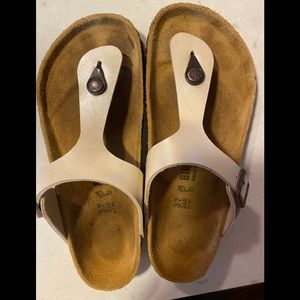 Birkenstocks gizeh in Pearl colour size 37